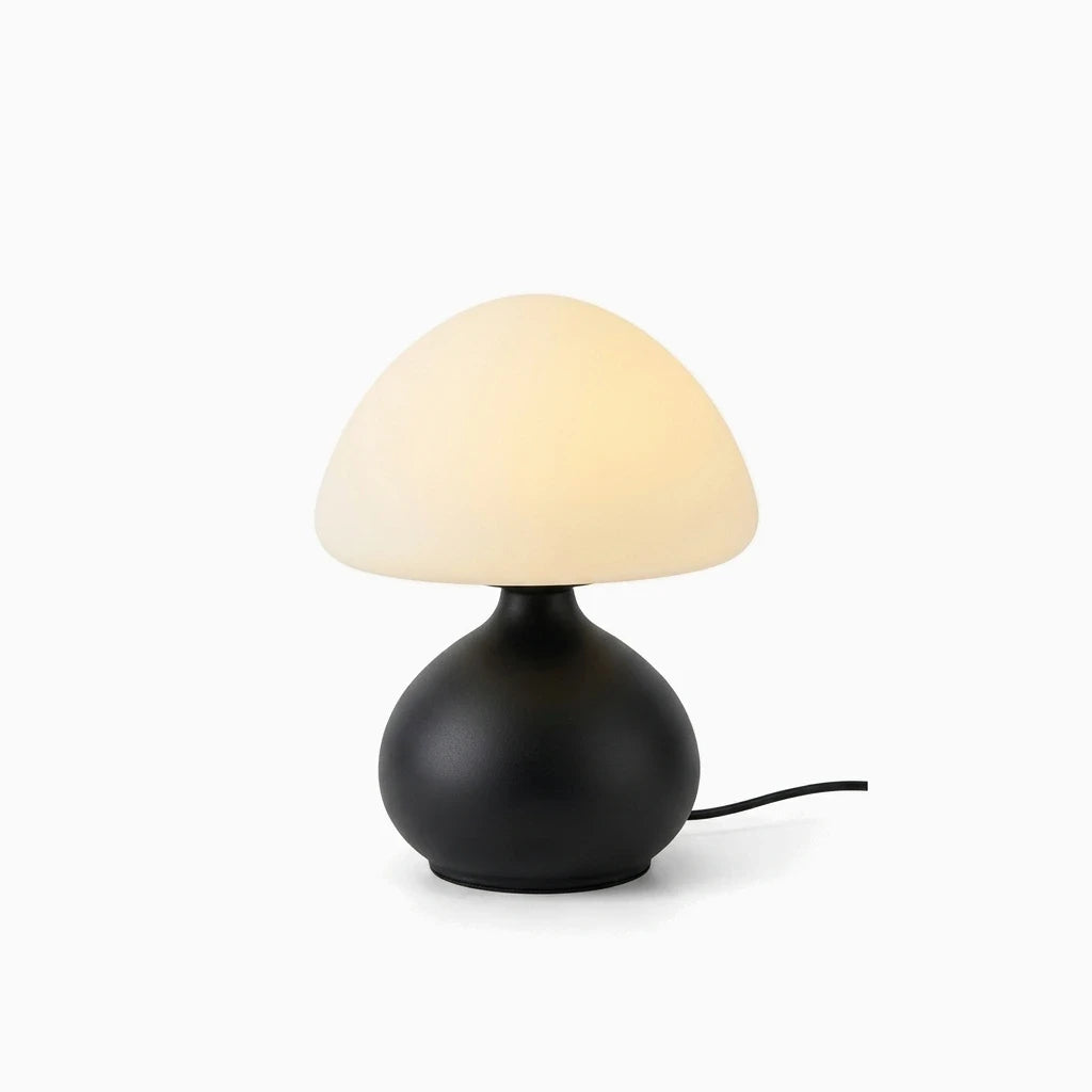 Lampe de chevet blanc à intensité variable avec socle compact et design minimaliste