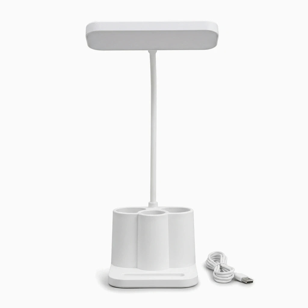 Lampe sur usb compacte avec trois teintes réglables, posée sur un bureau de travail