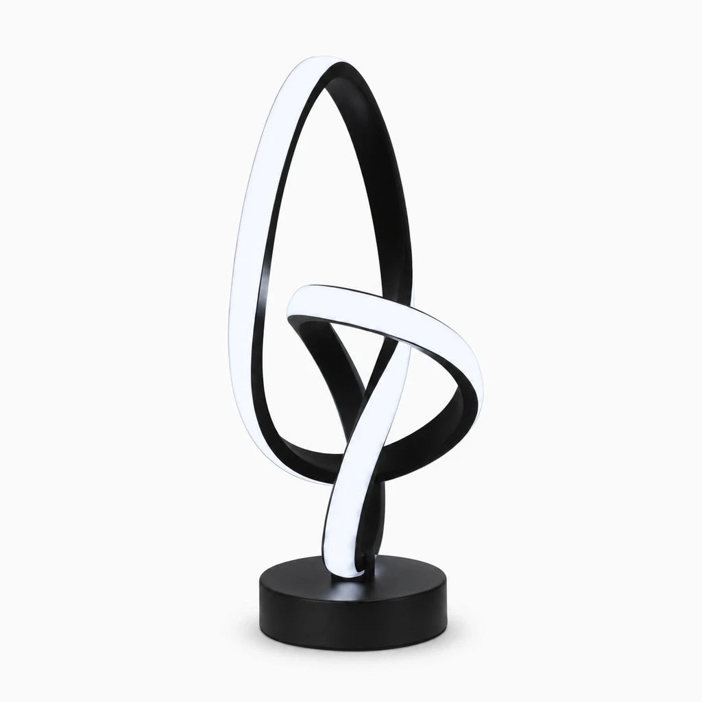 Lampe de bureau design avec bras articulé, tête orientable et base stable en blanc